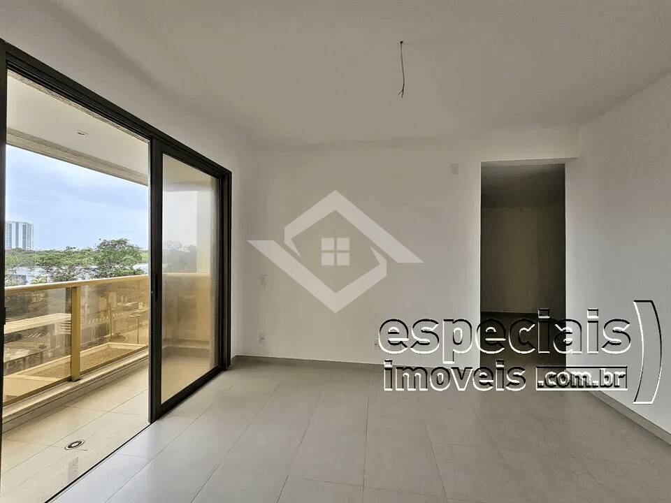 Apartamento à venda com 4 quartos, 218m² - Foto 6