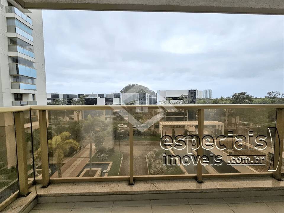 Apartamento à venda com 4 quartos, 218m² - Foto 3