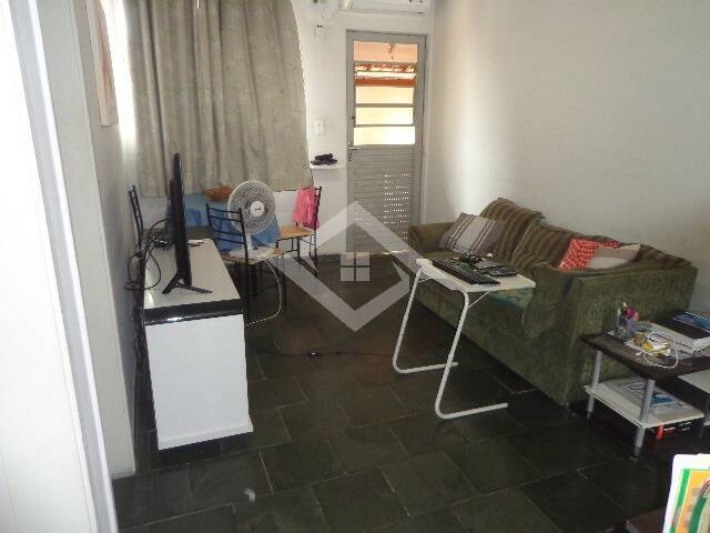 Apartamento à venda com 2 quartos, 43m² - Foto 12