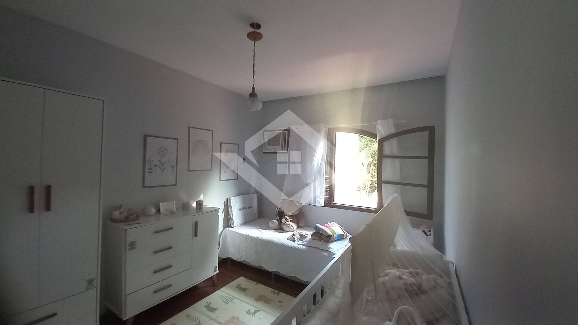 Casa à venda com 4 quartos, 220m² - Foto 18