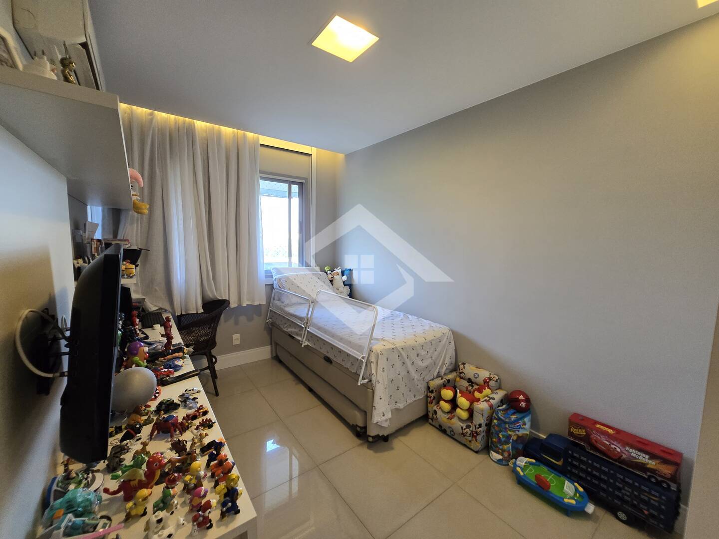 Apartamento à venda com 2 quartos, 83m² - Foto 15