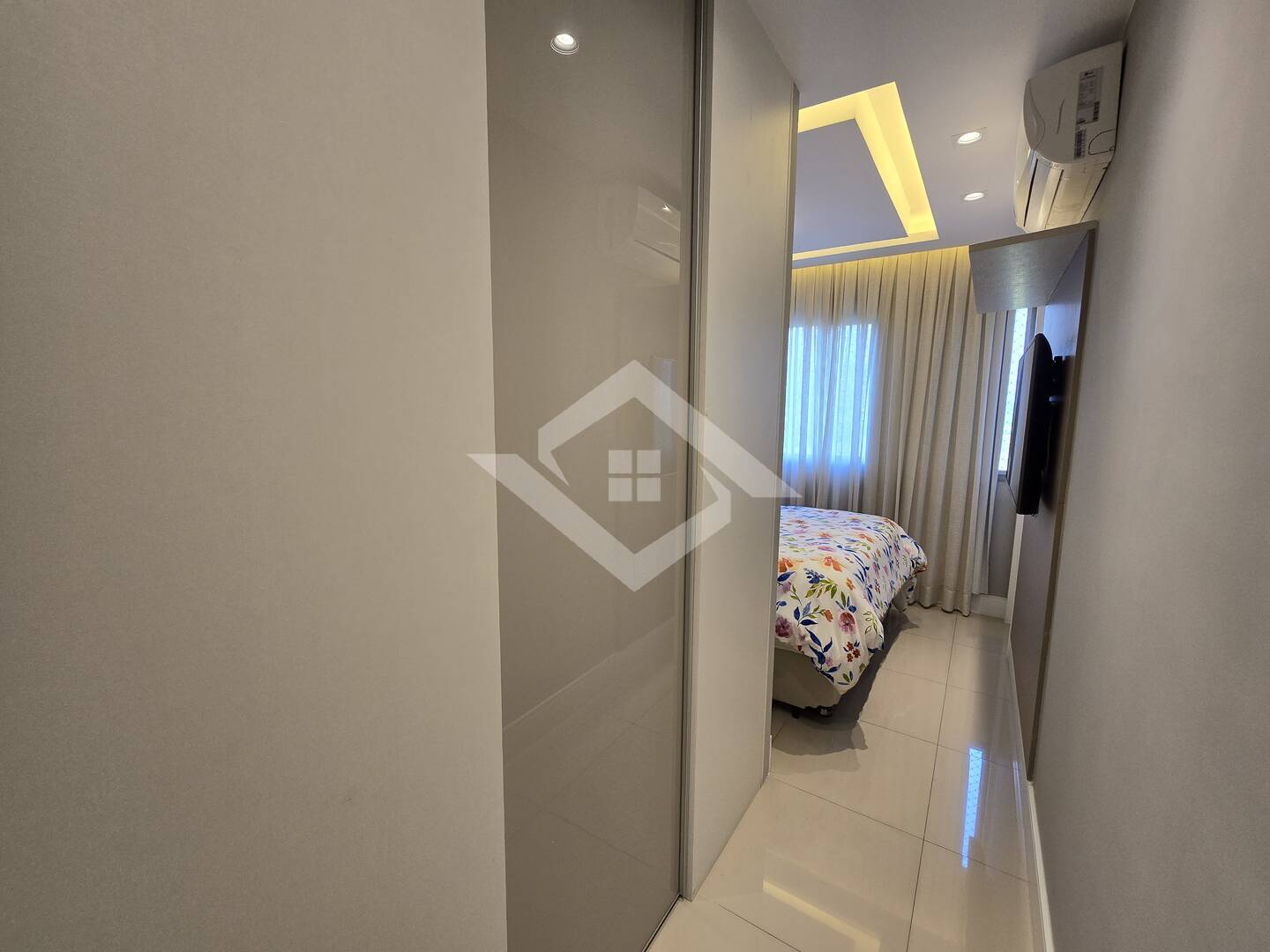 Apartamento à venda com 2 quartos, 83m² - Foto 17