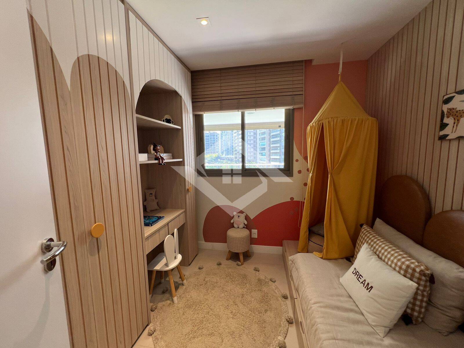 Apartamento à venda com 3 quartos, 123m² - Foto 23