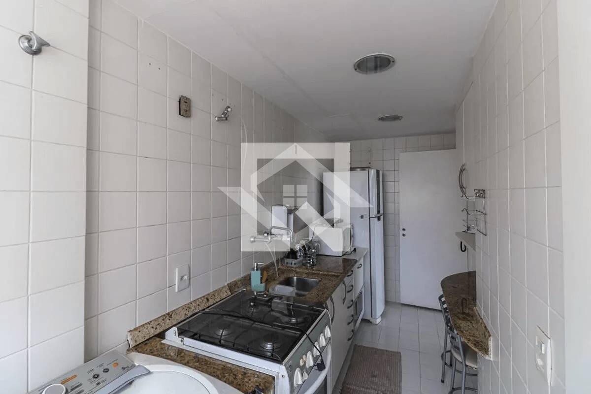 Apartamento à venda com 3 quartos, 74m² - Foto 5