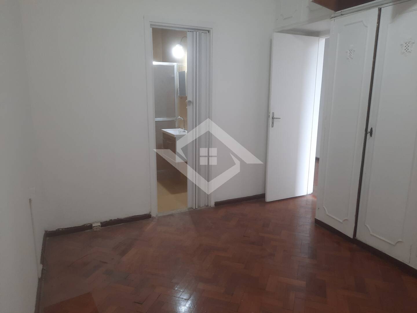 Apartamento para alugar com 1 quarto, 45m² - Foto 13