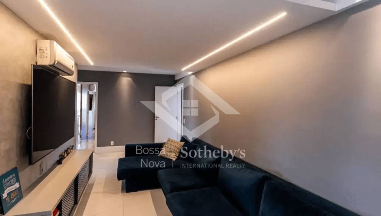 Apartamento para alugar com 4 quartos, 233m² - Foto 11