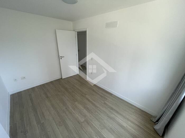 Apartamento à venda com 3 quartos, 110m² - Foto 15