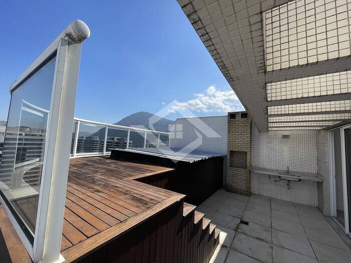 Apartamento à venda com 4 quartos, 247m² - Foto 2