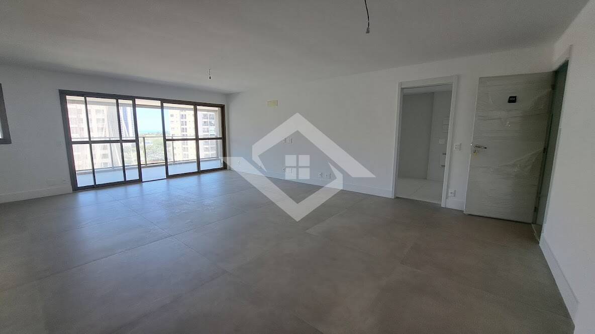 Apartamento à venda com 4 quartos, 184m² - Foto 2