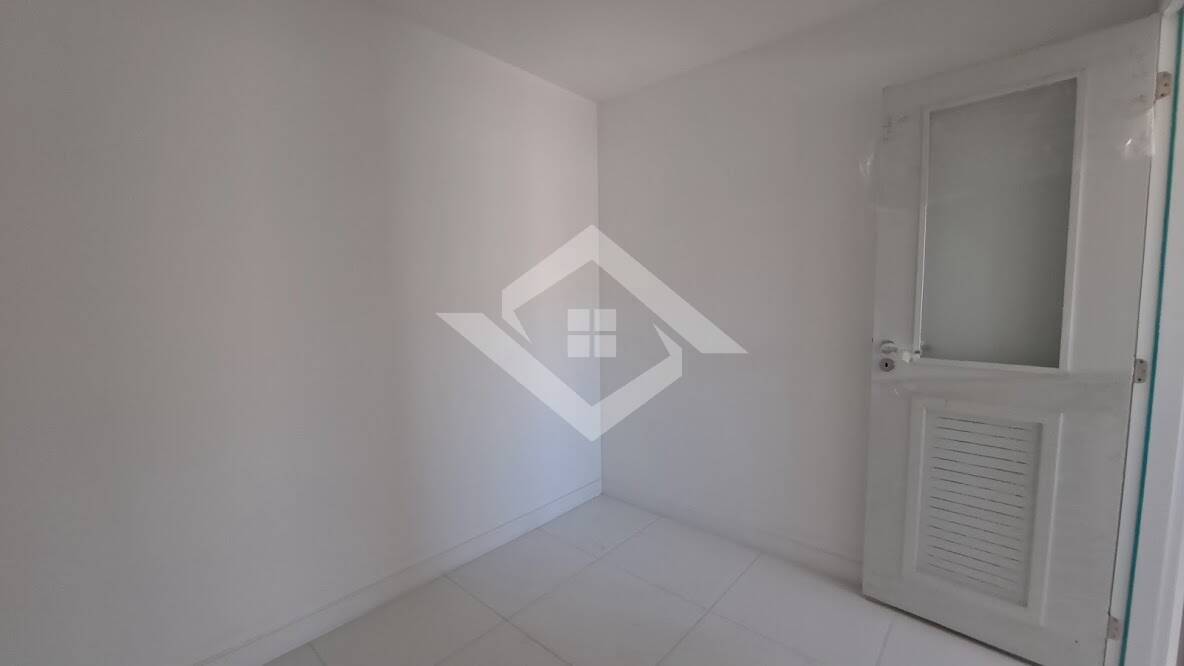 Apartamento à venda com 4 quartos, 184m² - Foto 21