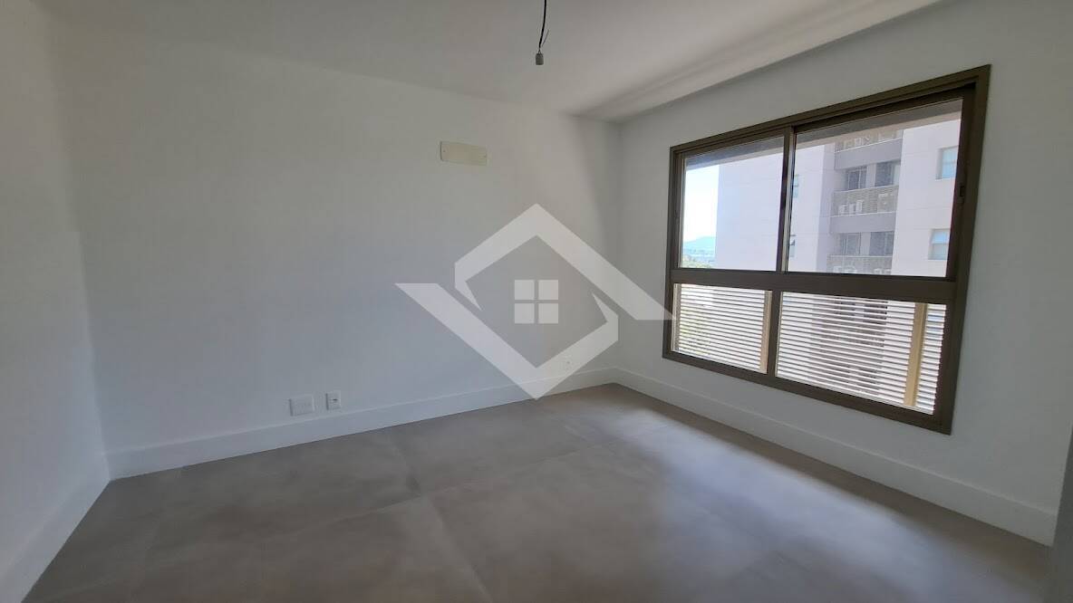 Apartamento à venda com 4 quartos, 184m² - Foto 6