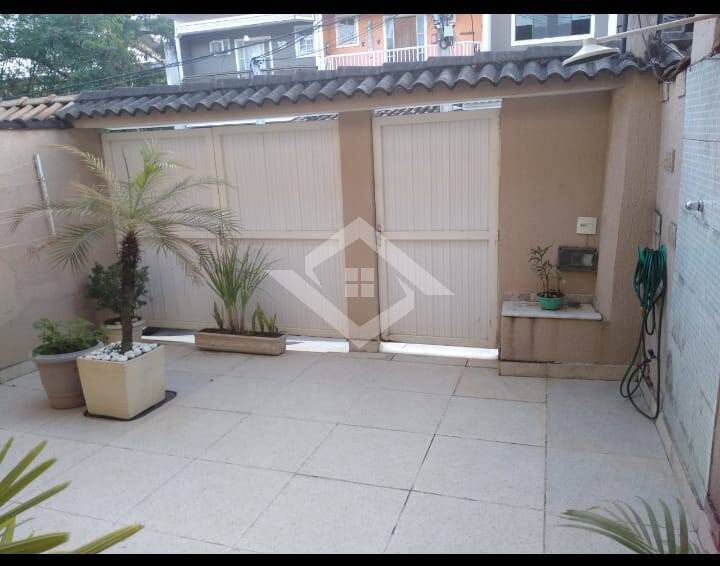 Casa à venda com 2 quartos, 91m² - Foto 5