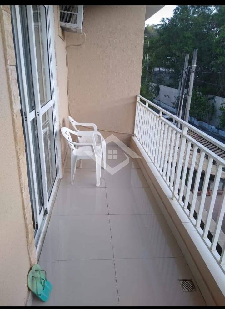 Casa à venda com 2 quartos, 91m² - Foto 1