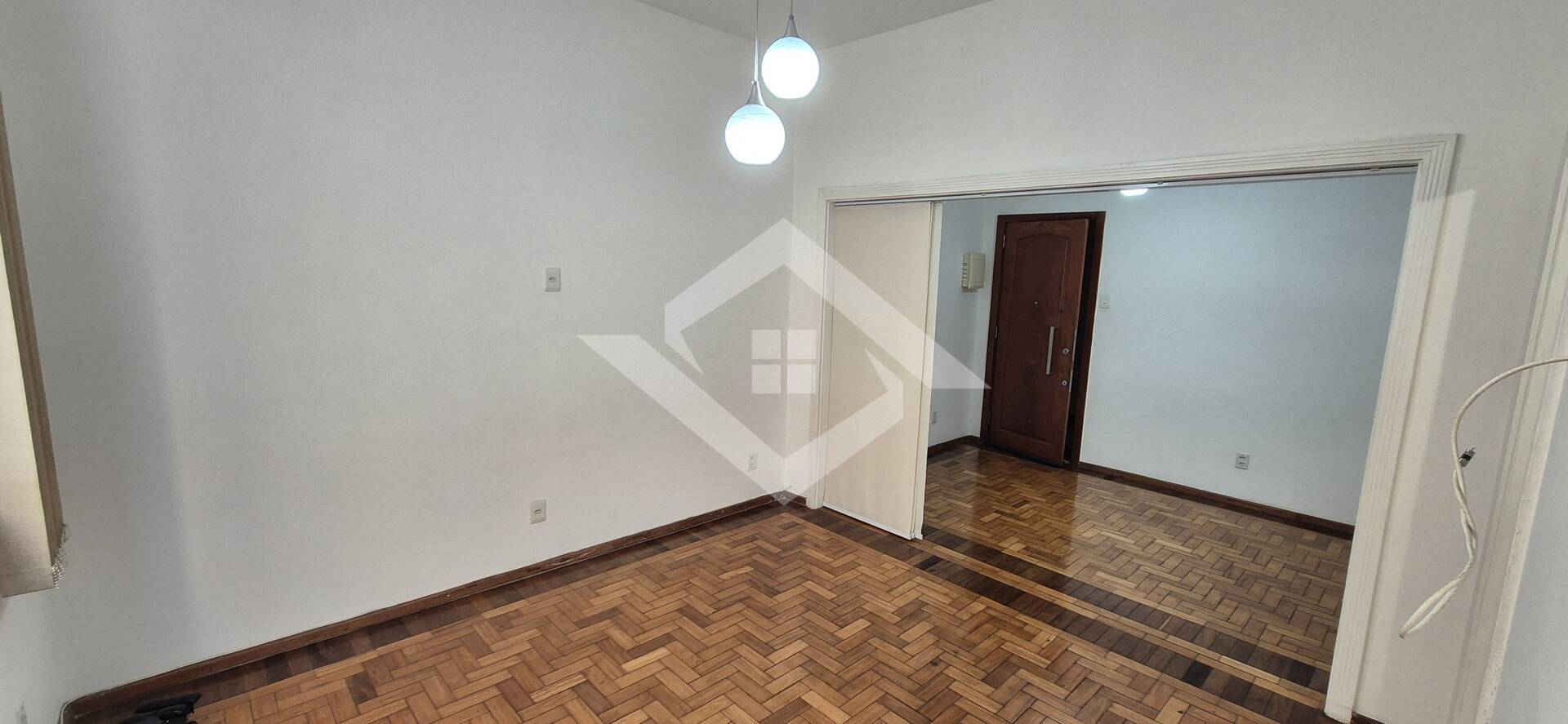 Apartamento à venda com 1 quarto, 34m² - Foto 4