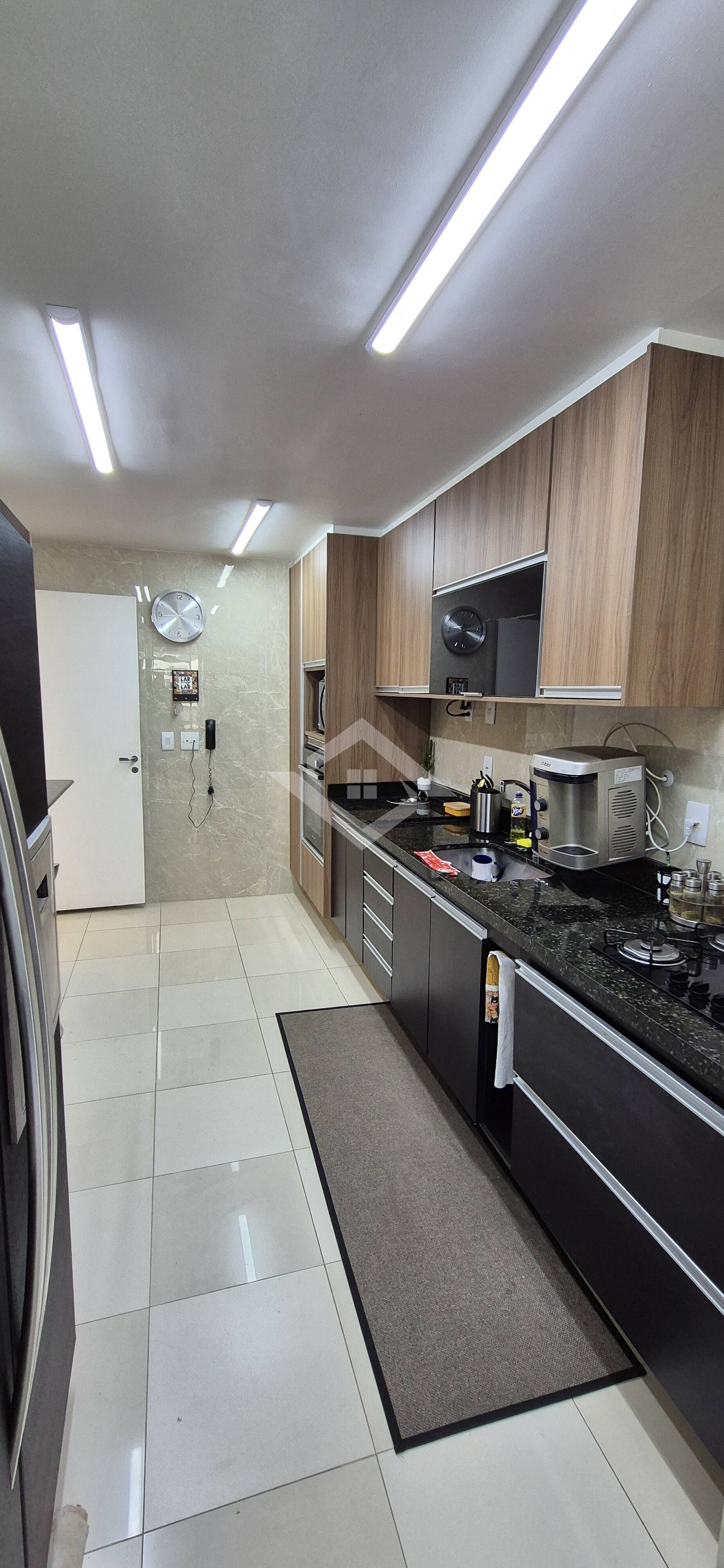 Apartamento para alugar com 3 quartos, 103m² - Foto 6