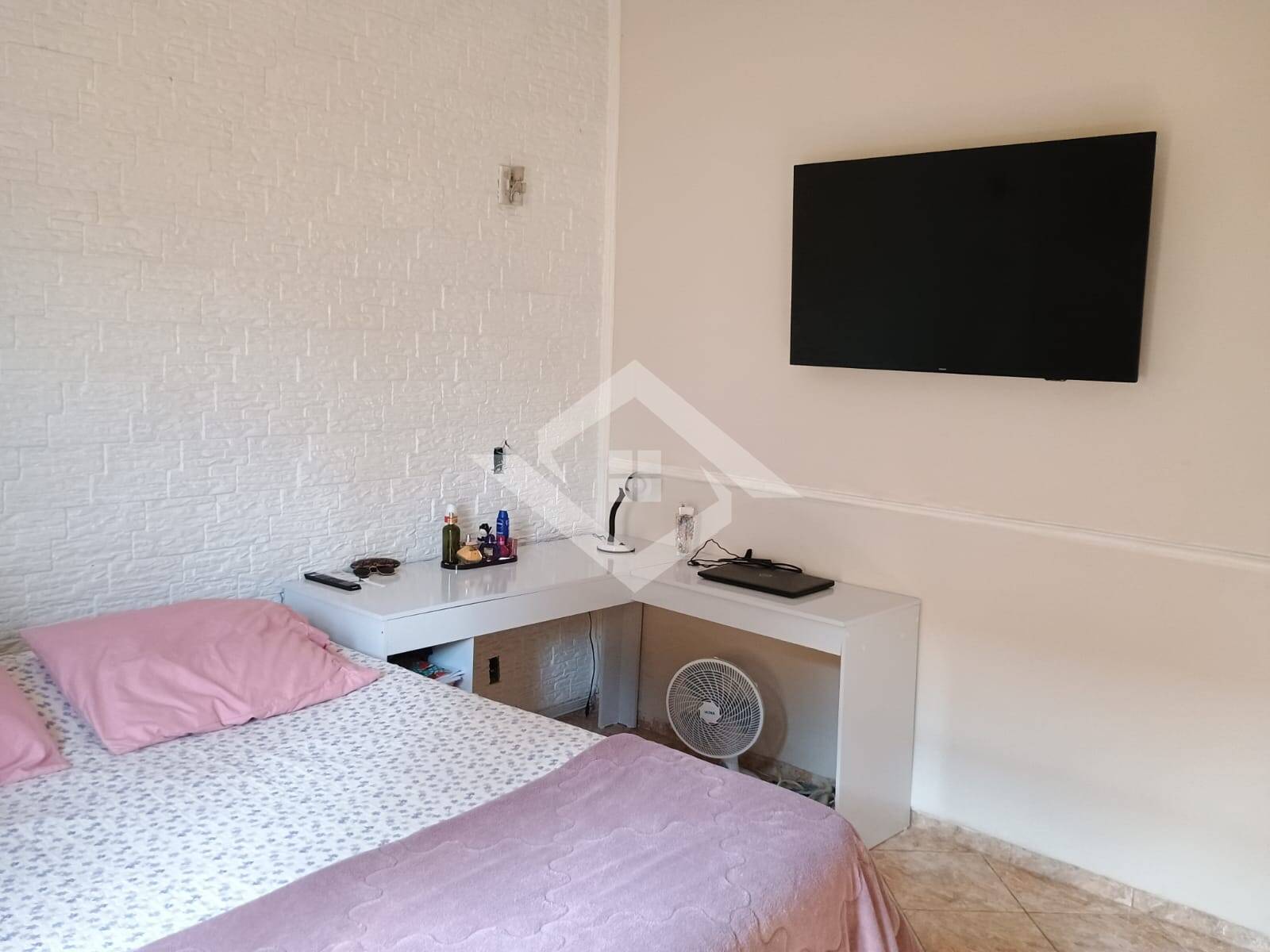 Casa à venda com 3 quartos, 300m² - Foto 5