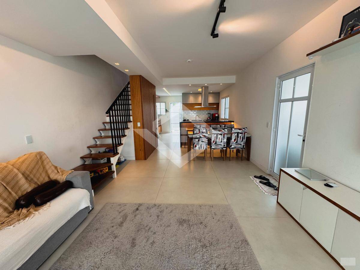 Casa à venda com 4 quartos, 158m² - Foto 7