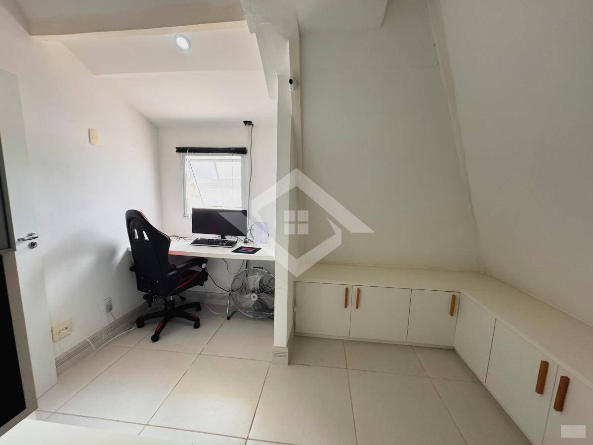 Casa à venda com 4 quartos, 158m² - Foto 21