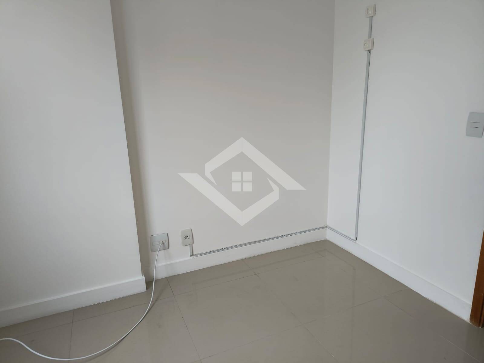 Apartamento à venda com 2 quartos, 65m² - Foto 7