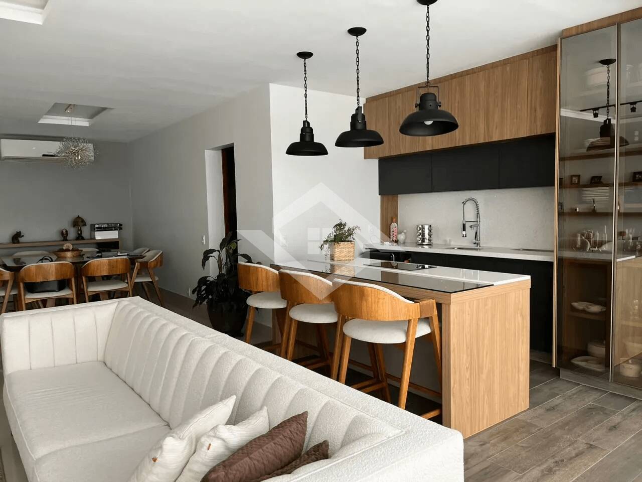 Apartamento à venda com 4 quartos, 161m² - Foto 9