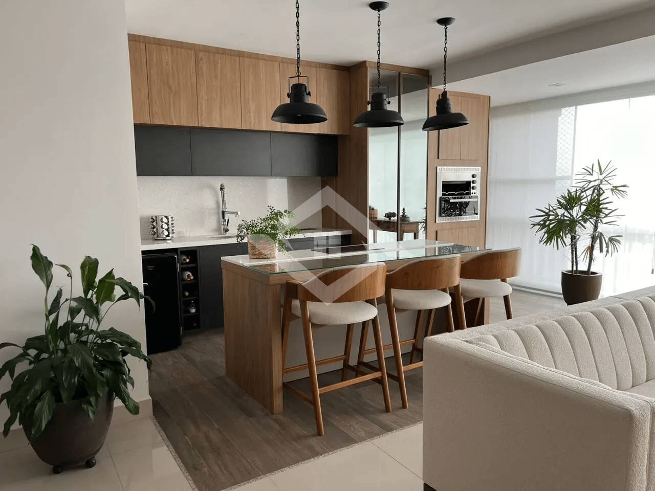 Apartamento à venda com 4 quartos, 161m² - Foto 2