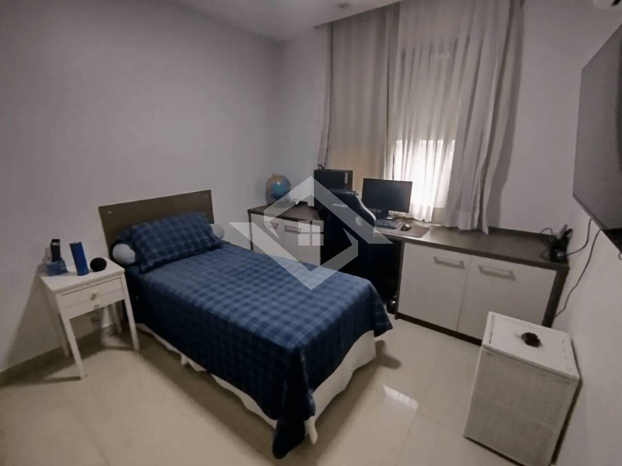 Apartamento à venda com 4 quartos, 161m² - Foto 14