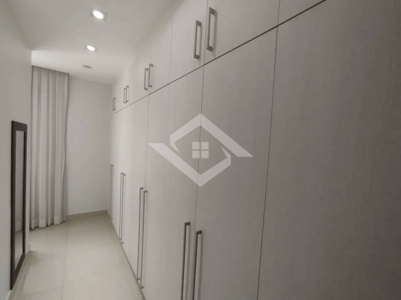 Apartamento à venda com 4 quartos, 161m² - Foto 17