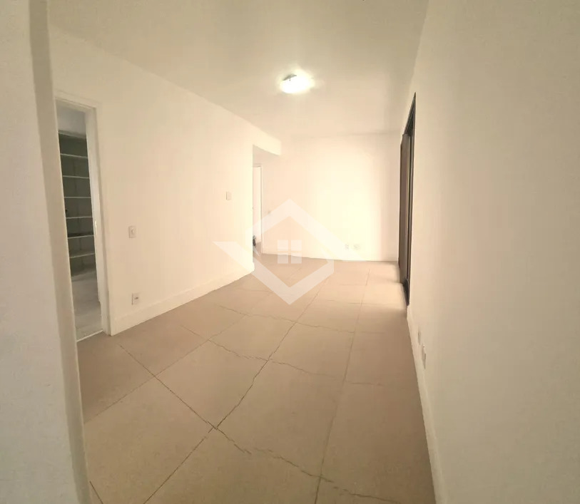 Apartamento à venda com 4 quartos, 217m² - Foto 26