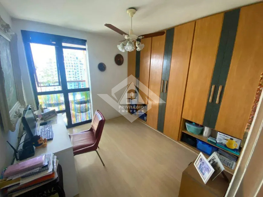 Apartamento à venda com 3 quartos, 129m² - Foto 10