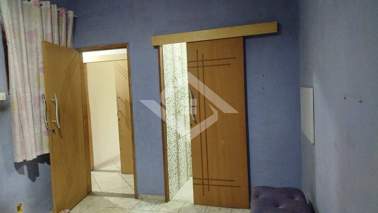 Casa à venda com 3 quartos, 120m² - Foto 18