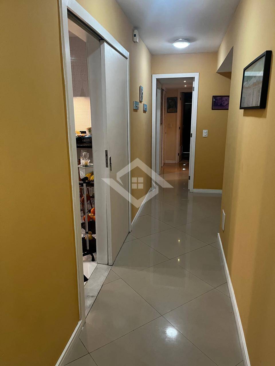 Apartamento à venda com 4 quartos, 318m² - Foto 6