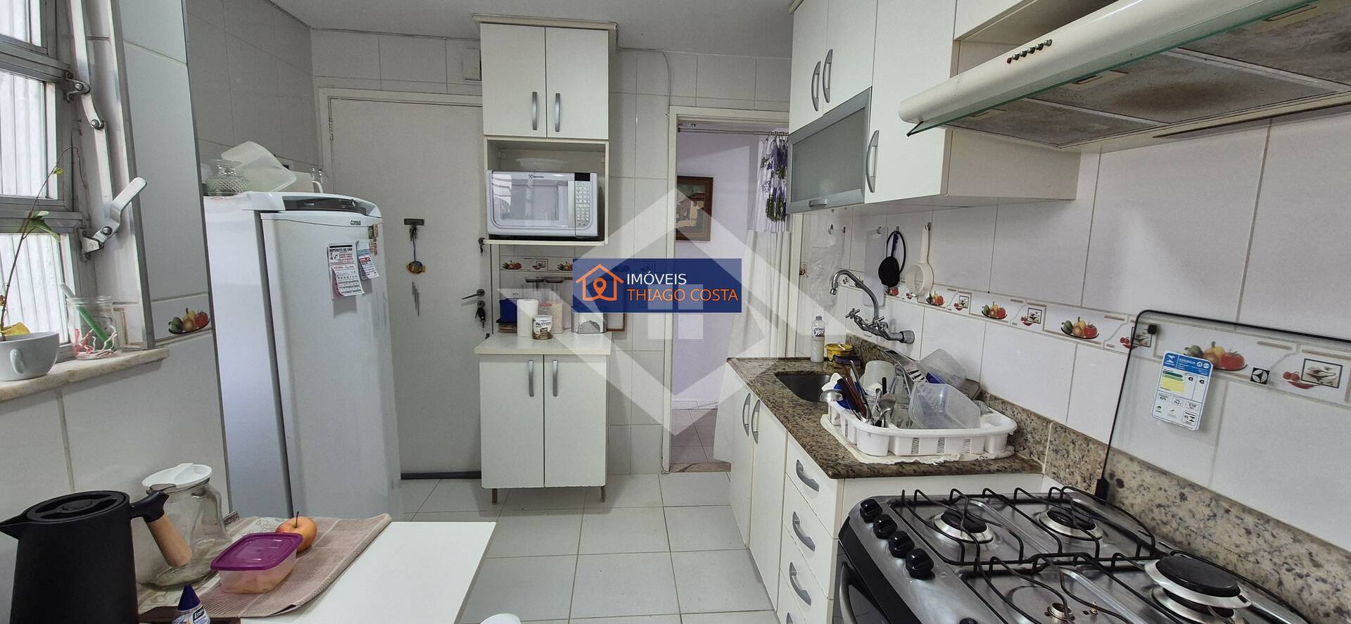 Apartamento à venda com 2 quartos, 70m² - Foto 13