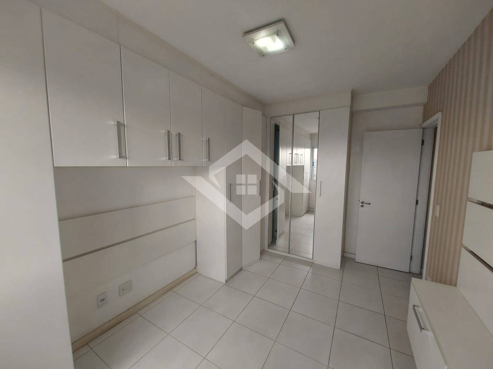 Apartamento à venda com 3 quartos, 90m² - Foto 7