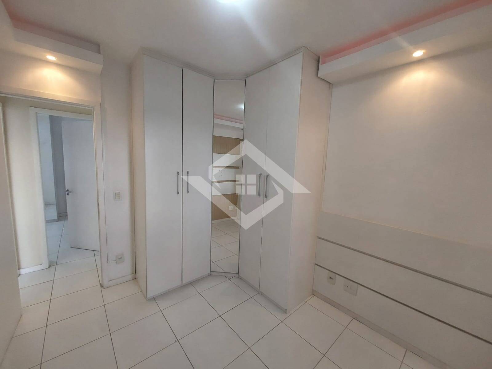 Apartamento à venda com 3 quartos, 90m² - Foto 10