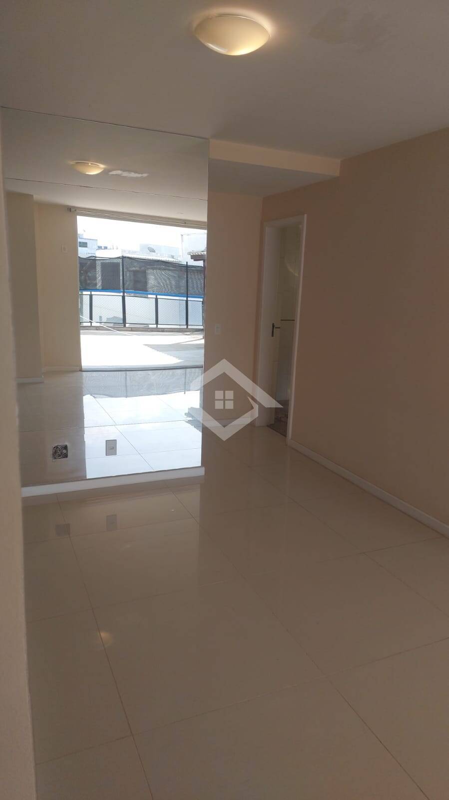 Cobertura à venda com 3 quartos, 180m² - Foto 1