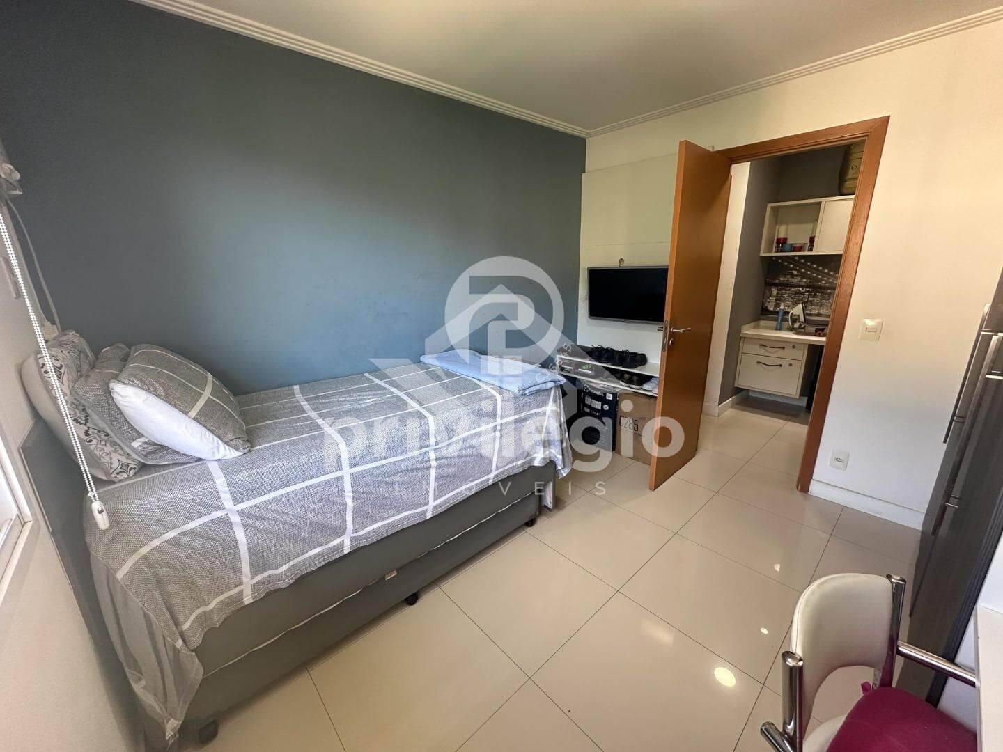 Apartamento à venda com 3 quartos, 142m² - Foto 23