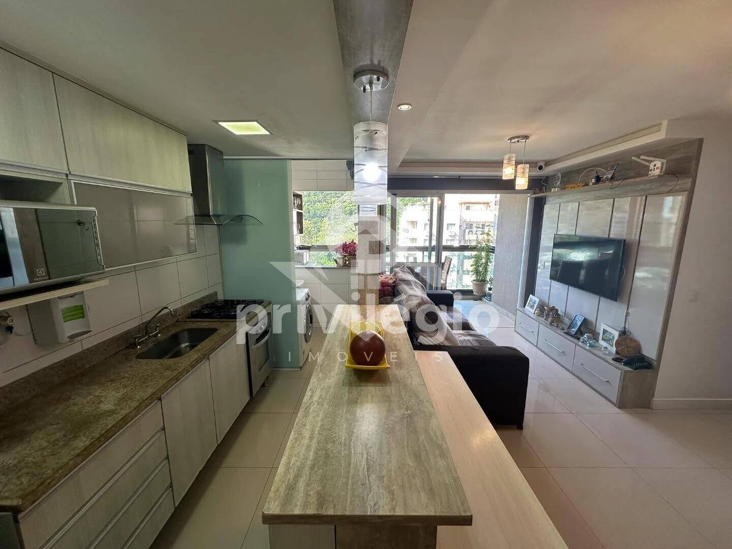 Apartamento à venda com 3 quartos, 142m² - Foto 11