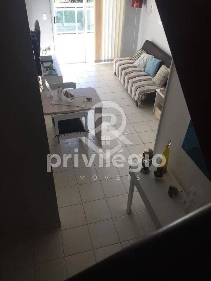 Apartamento à venda com 1 quarto, 58m² - Foto 14