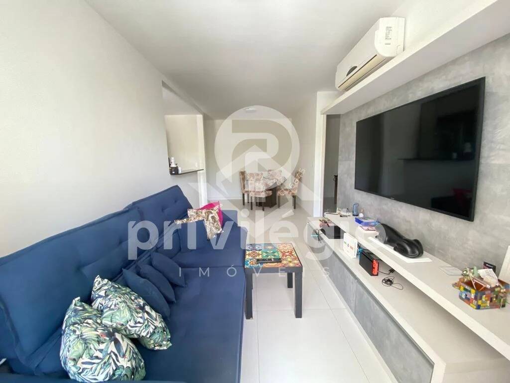 Apartamento à venda com 2 quartos, 69m² - Foto 13