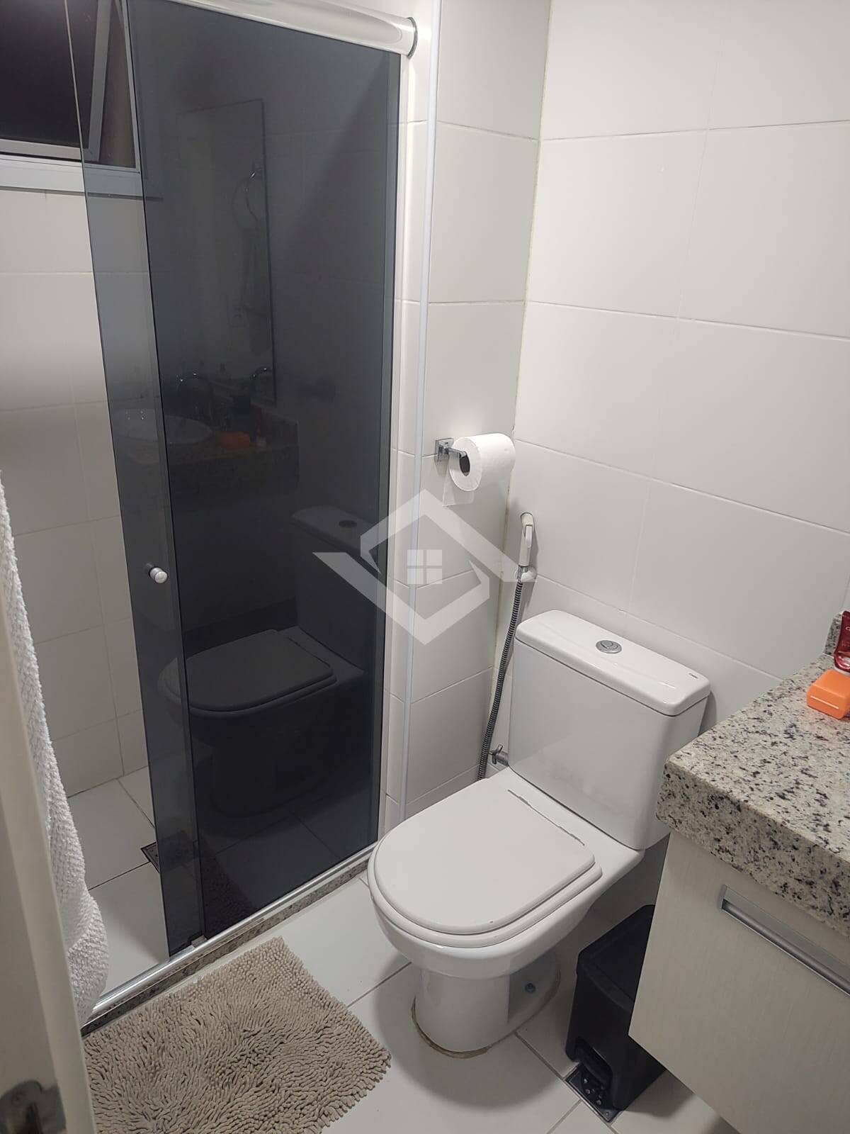 Apartamento para alugar com 2 quartos, 80m² - Foto 17