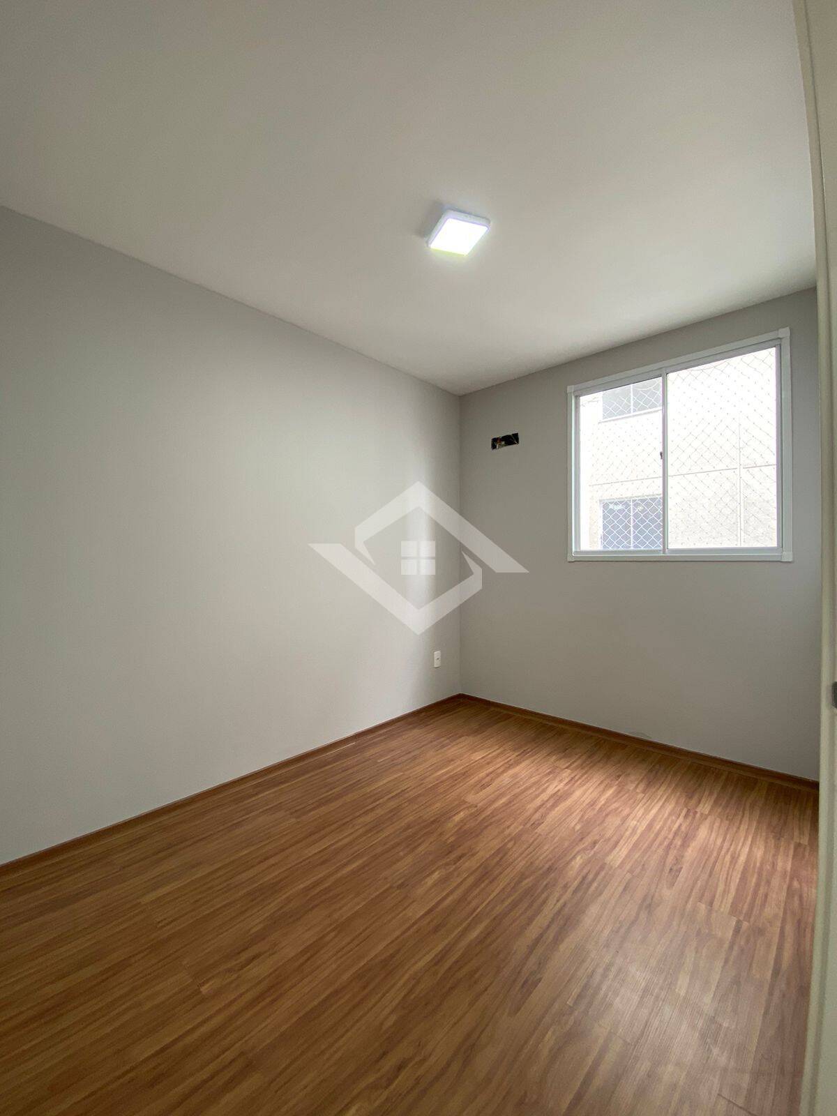 Apartamento à venda com 2 quartos, 44m² - Foto 18