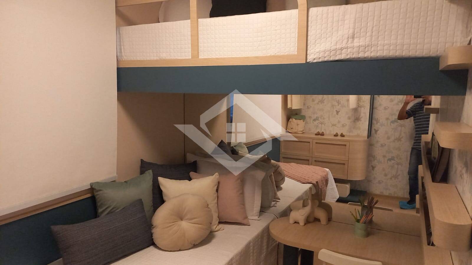 Apartamento à venda com 2 quartos, 45m² - Foto 4