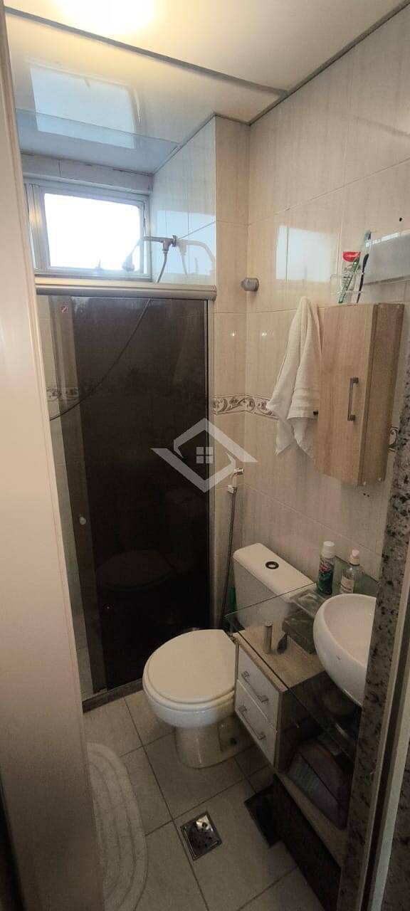 Apartamento à venda com 2 quartos, 85m² - Foto 22