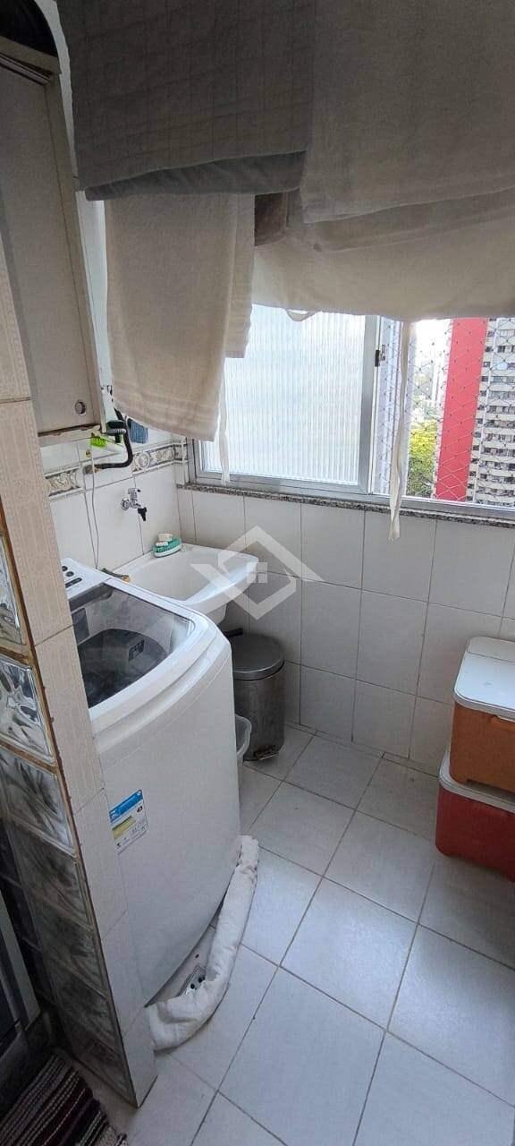 Apartamento à venda com 2 quartos, 85m² - Foto 26