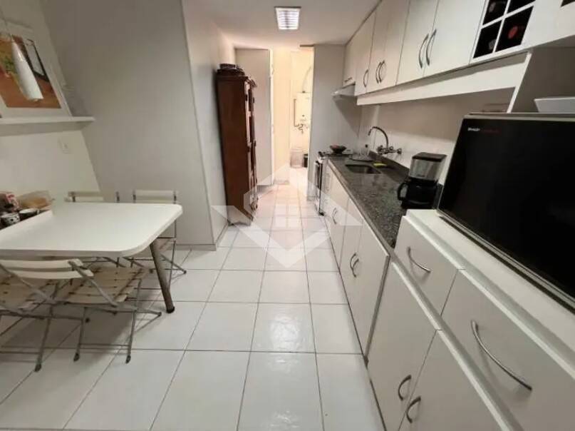 Apartamento à venda com 2 quartos, 93m² - Foto 7