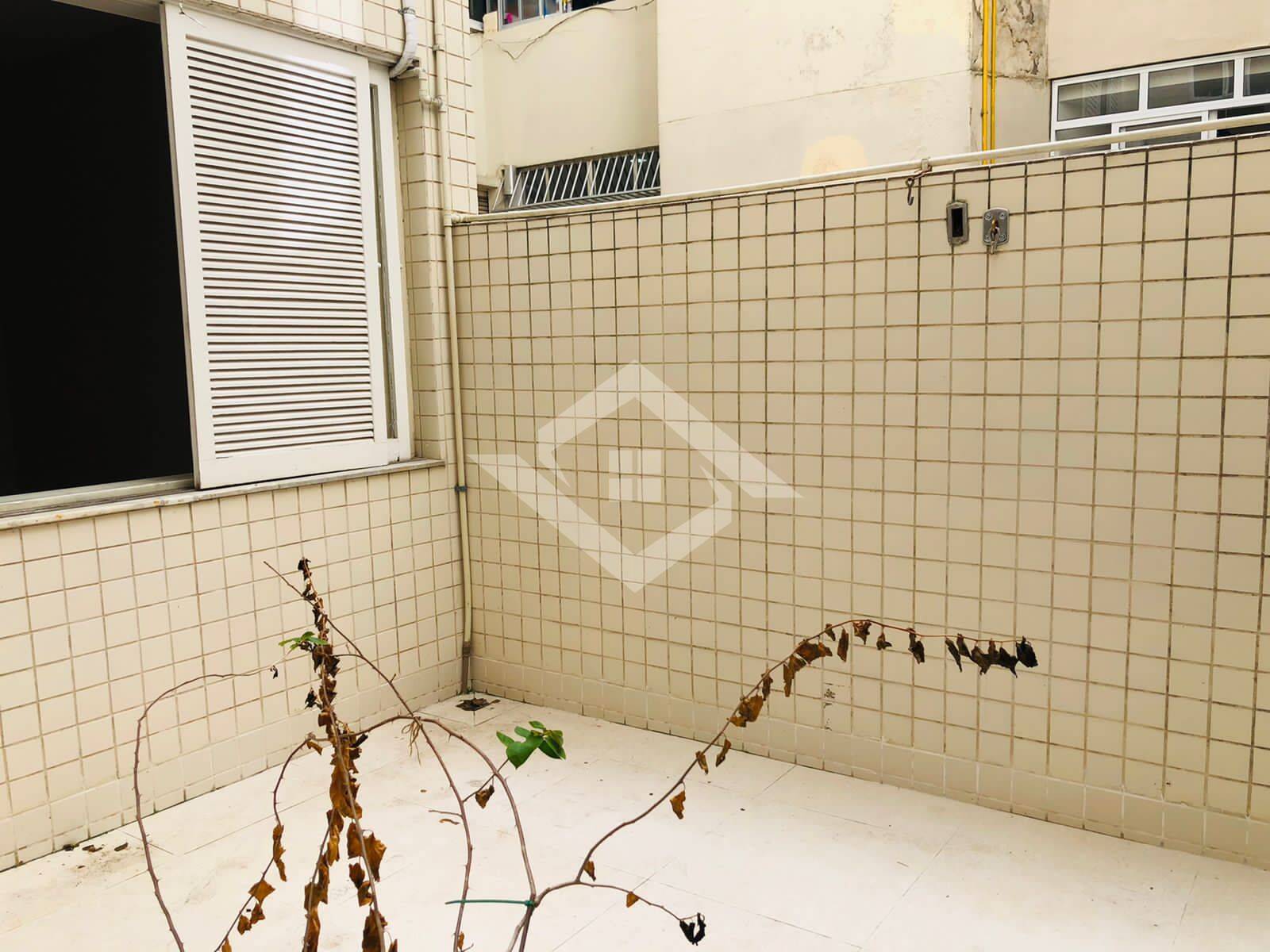 Apartamento à venda com 4 quartos, 300m² - Foto 32