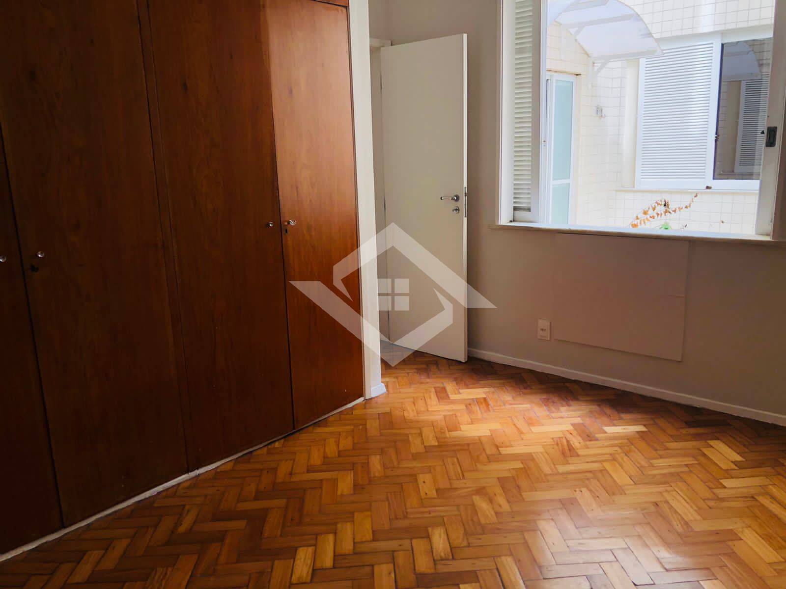 Apartamento à venda com 4 quartos, 300m² - Foto 33