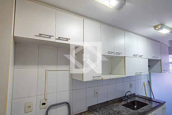 Apartamento à venda com 2 quartos, 69m² - Foto 10