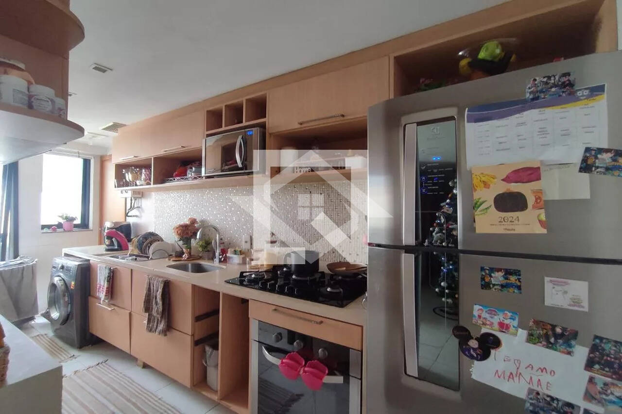 Apartamento à venda com 3 quartos, 168m² - Foto 8