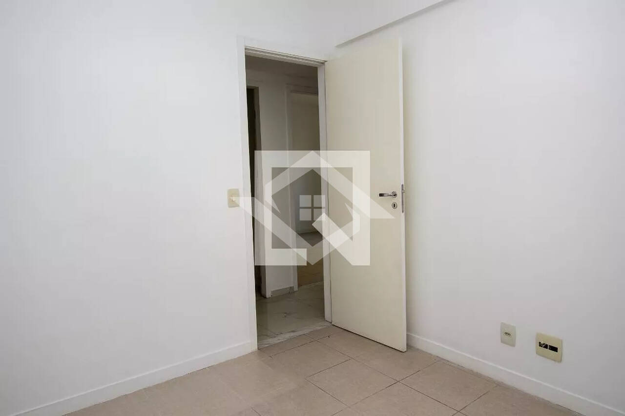 Apartamento à venda com 4 quartos, 112m² - Foto 8